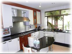 Garlick Avenue (D10), Detached #769542